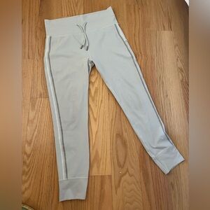 Vuori XL Light Grey Leggings